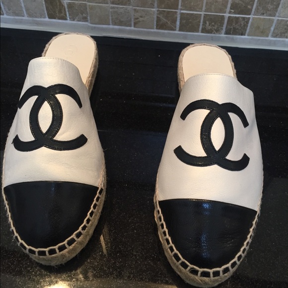 chanel mules